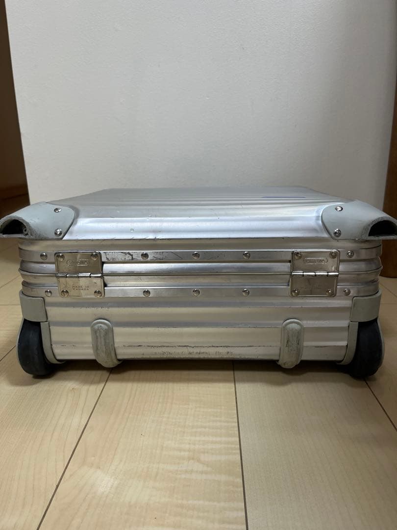 RIMOWA トパーズ トロリー 23L キャリーケース 2輪 機内持ち込み