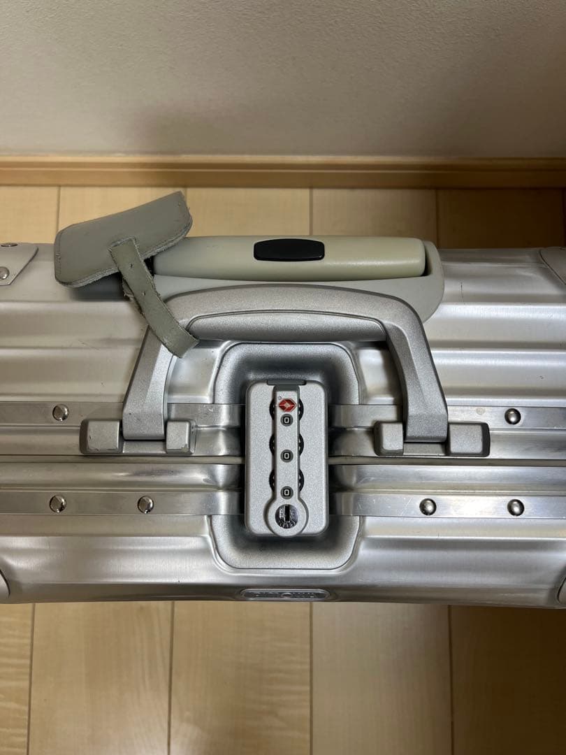 RIMOWA トパーズ トロリー 23L キャリーケース 2輪 機内持ち込み