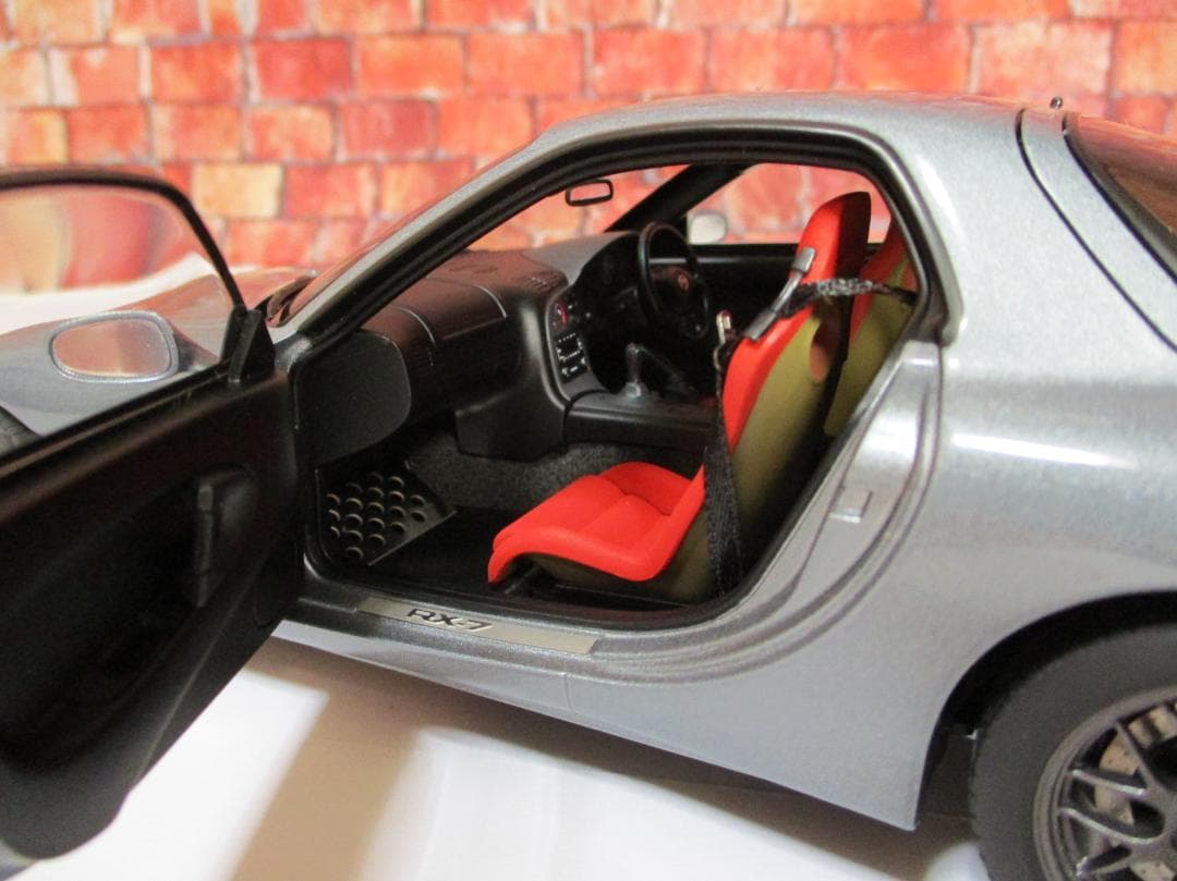 オートアート　Mazda RX-7 (FD) Spirit R Type A