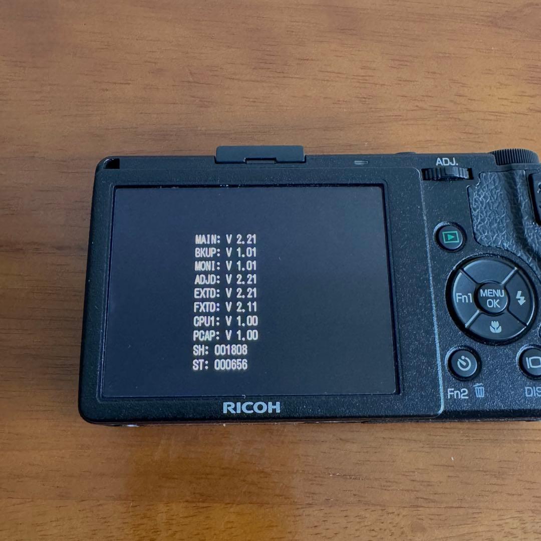 RICOH GR DIGITAL IV ｜シャッター回数1808