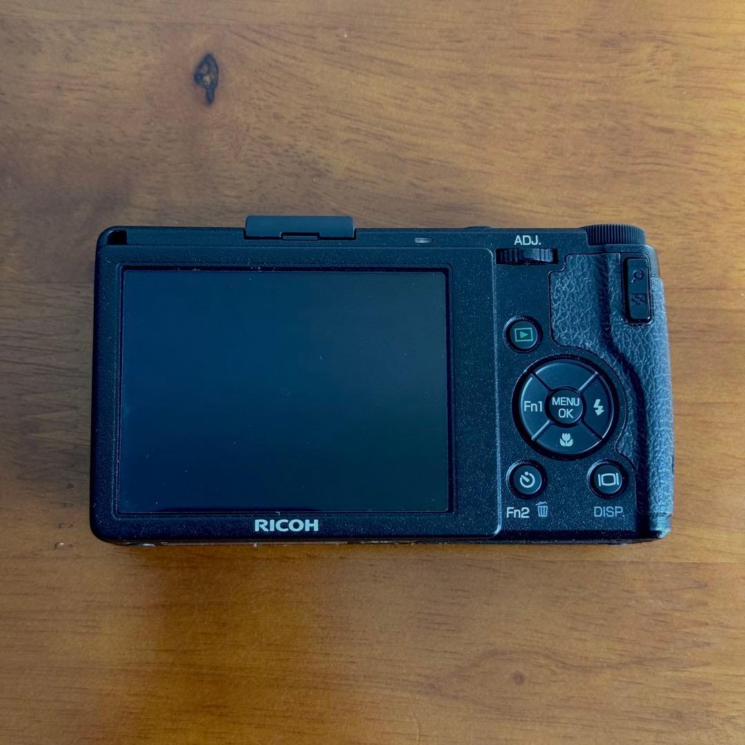 RICOH GR DIGITAL IV ｜シャッター回数1808