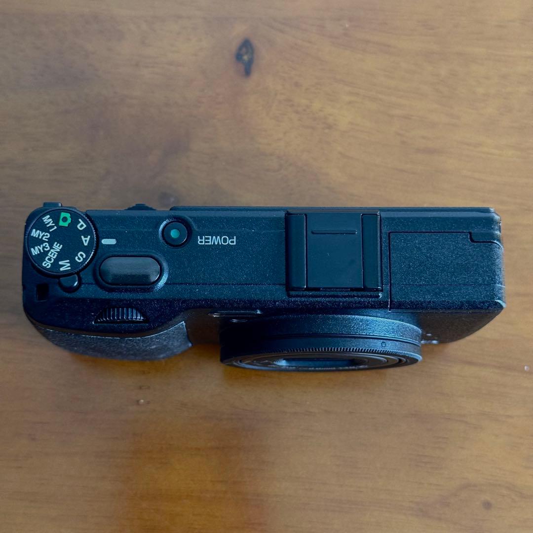 RICOH GR DIGITAL IV ｜シャッター回数1808