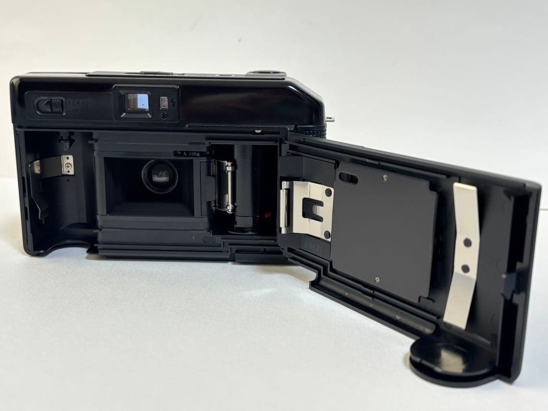 コンパクトフィルムカメラ Canon Autoboy2