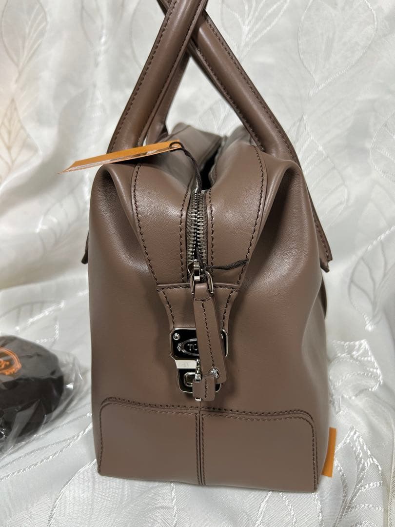 【TOD'S】D STYLING ハンドバック 斜めかけ可能