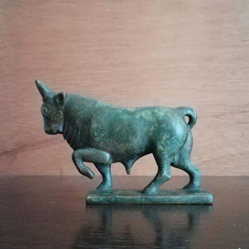 逸品　青銅製のミノア文明の雄牛　ギリシャクレタ島 　宇宙エネルギー　生と死の力