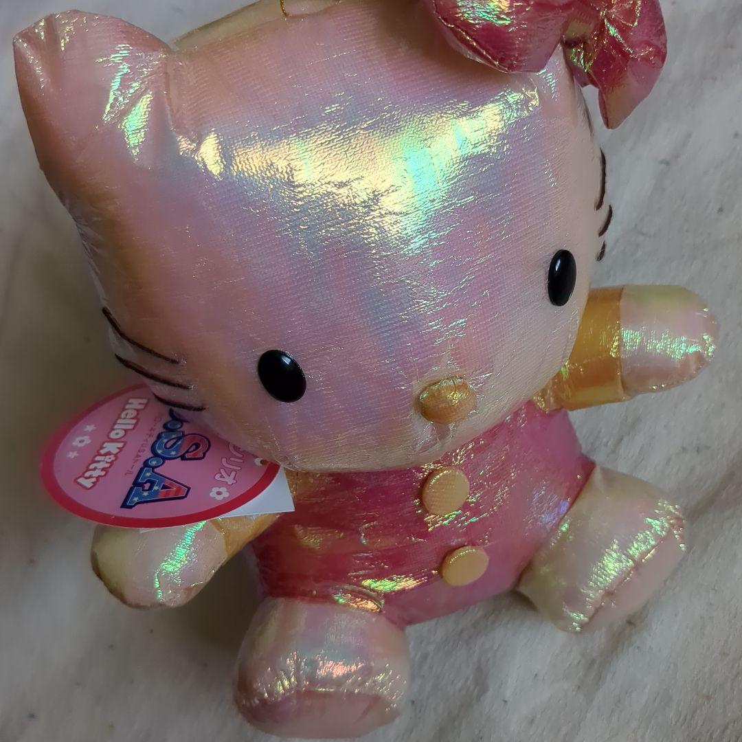 キティちゃんのぬいぐるみ　タグに汚れあり