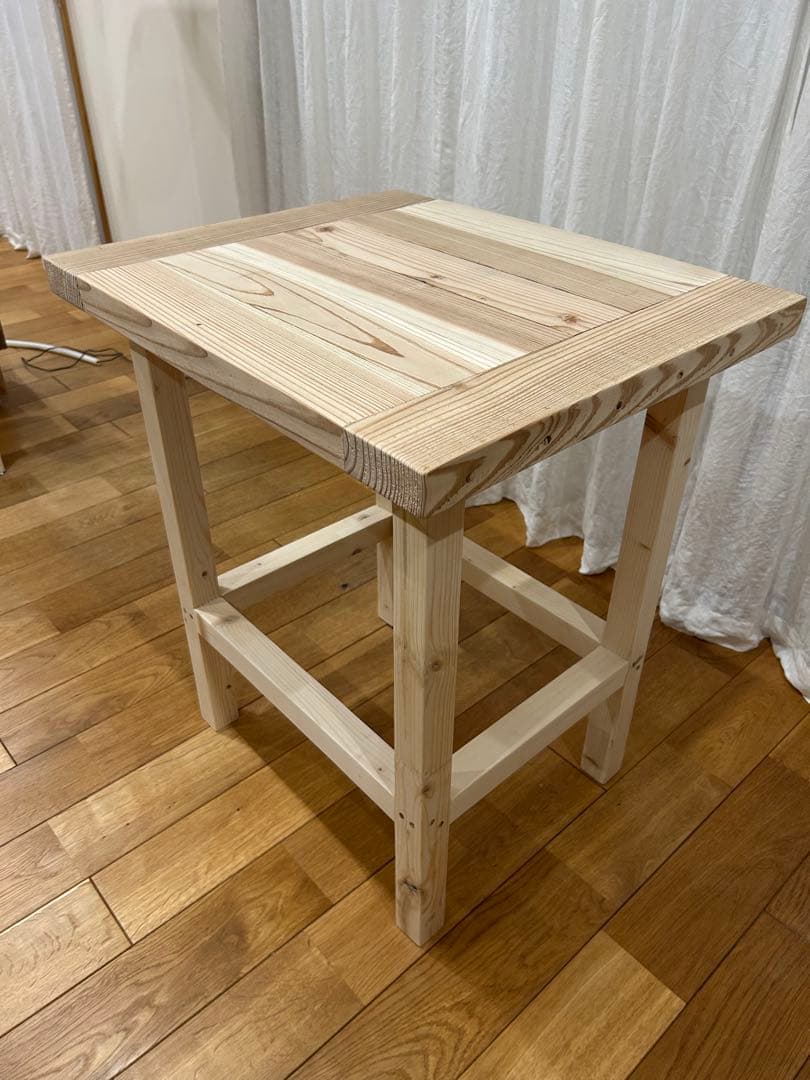 カオル① オーダー品　テーブル