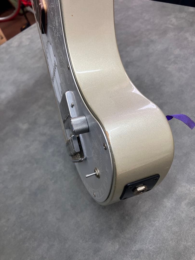 FERNANDES ZO-3 LITE ゼマイティス風 限定モデル　アルミ彫刻