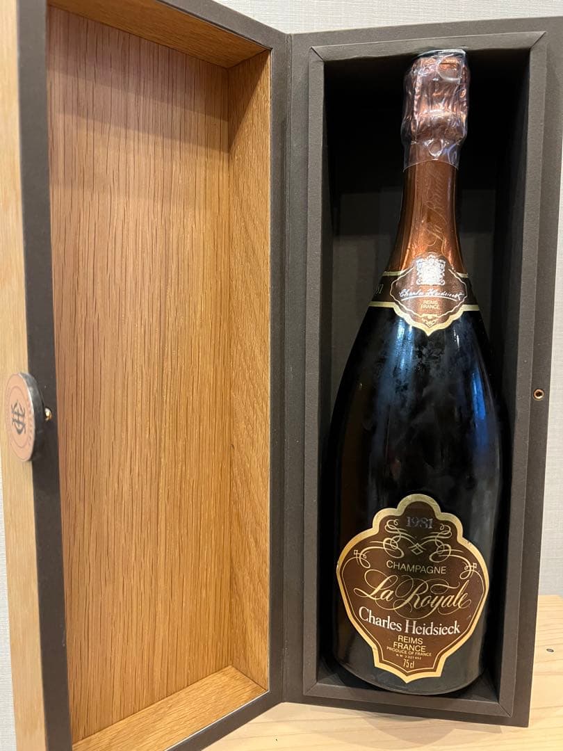 シャルル・エドシック　1981 キュベロワイヤル　豪華箱付