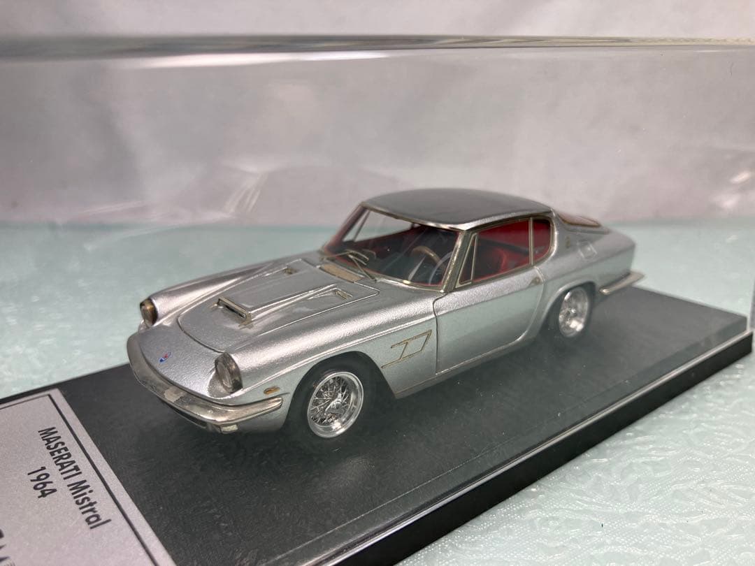 Maserati Mistral 1984 シルバー ミニカー