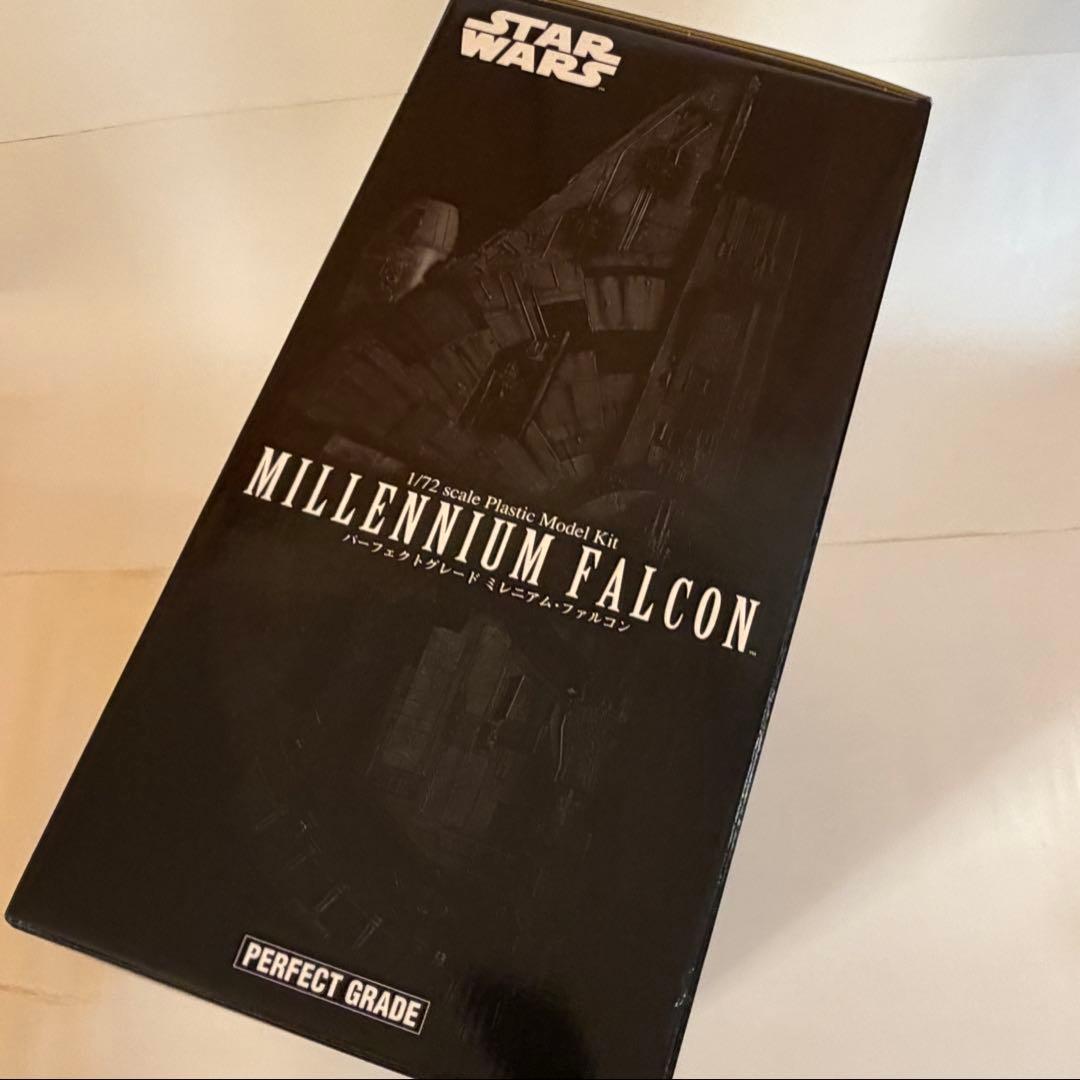 PERFECT GRADE 1/72 ミレニアム・ファルコン