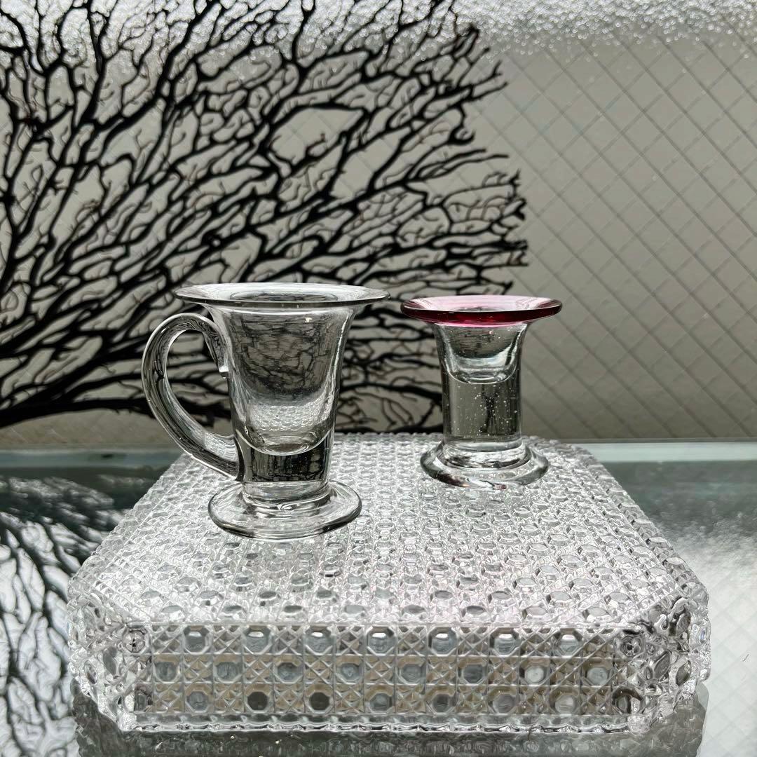 骨董　時代ガラス　ゆらゆら銀色　反り口　アイスクリームコップ　氷コップ　ウラン