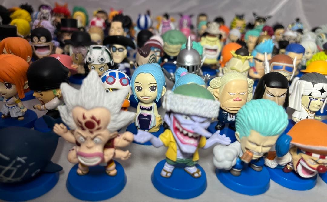 激レア　ワンピース　アニキャラヒーローズ　140体　まとめ売り