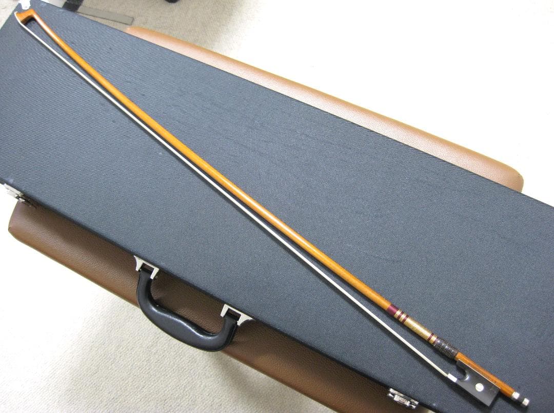 【上質ドイツ製】 Wilhelm Raum 2つ星 バイオリン弓 4/4