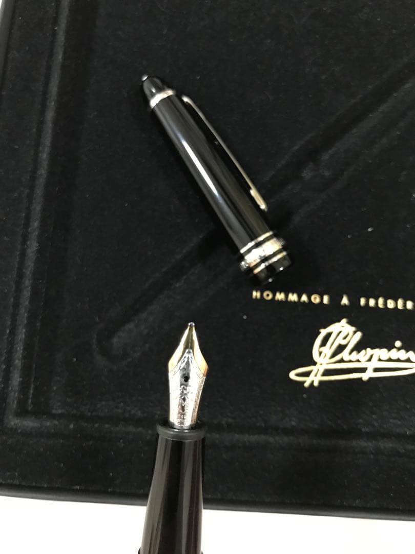 Montblanc 万年筆