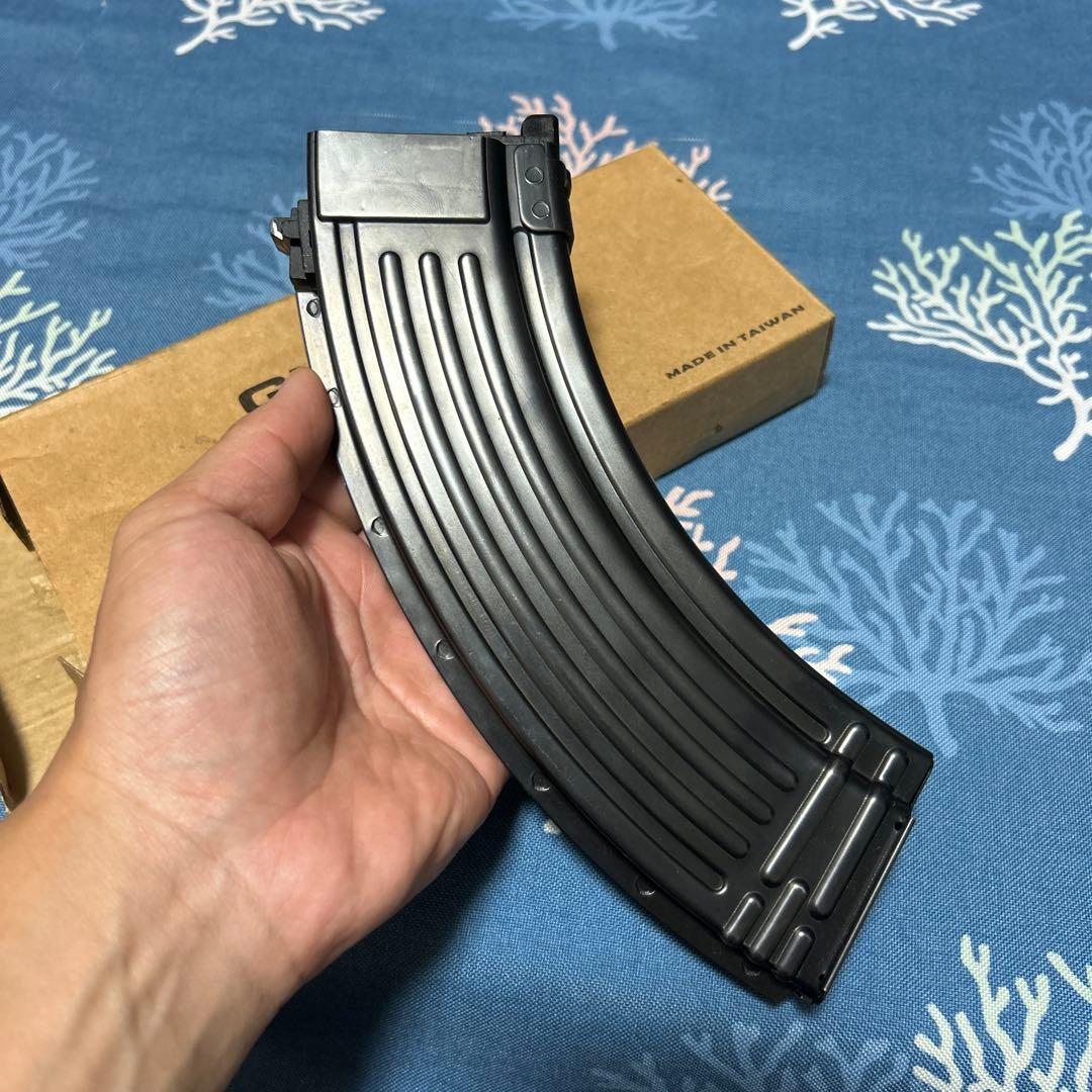 ghk 純正　akm？　ak ガス　マガジン