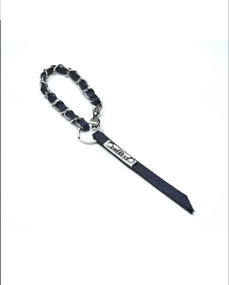 【THE ONENESS】フィッシュレザー チャーム ブラック