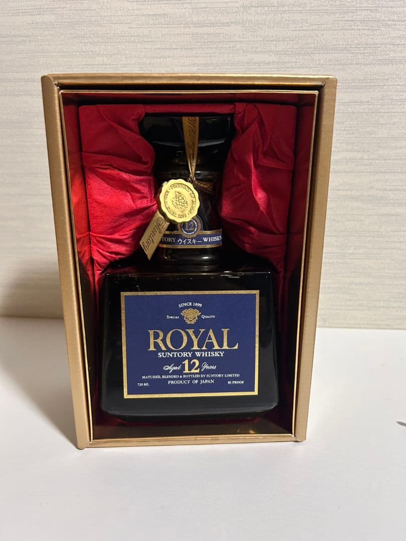 サントリー ロイヤル 12年 720ml ブルーボトル