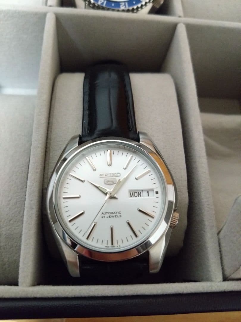 SEIKO5 自動巻き 腕時計 シルバー