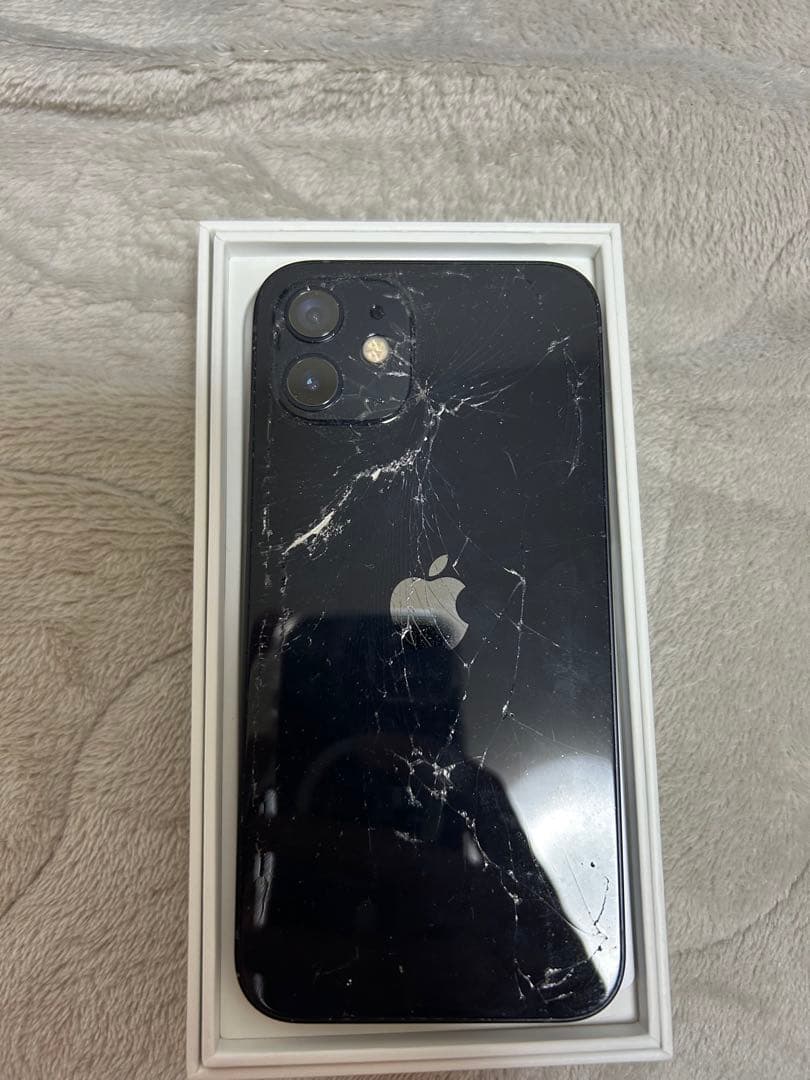 携帯電話本体 iPhone12