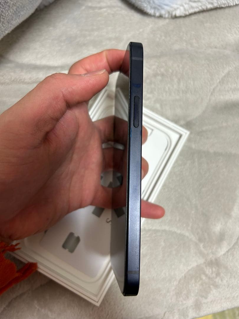 携帯電話本体 iPhone12