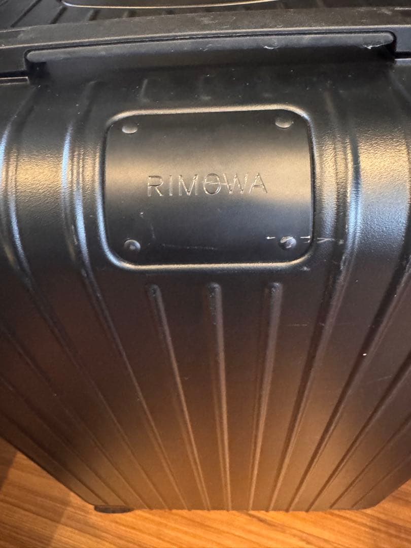 RIMOWA ESSENTIAL キャビン ブラック