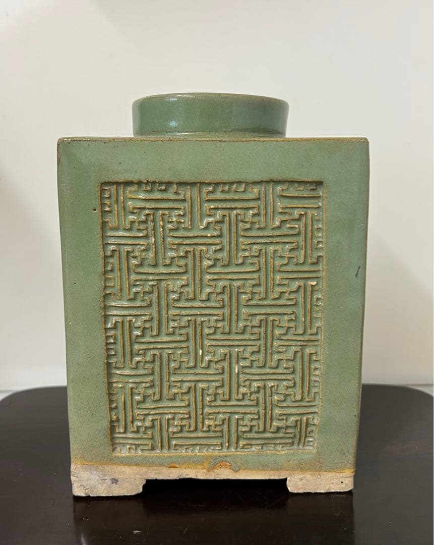 中国古美術　宋時代　緑釉壺　物入れ 倉庫整理品　W77-0