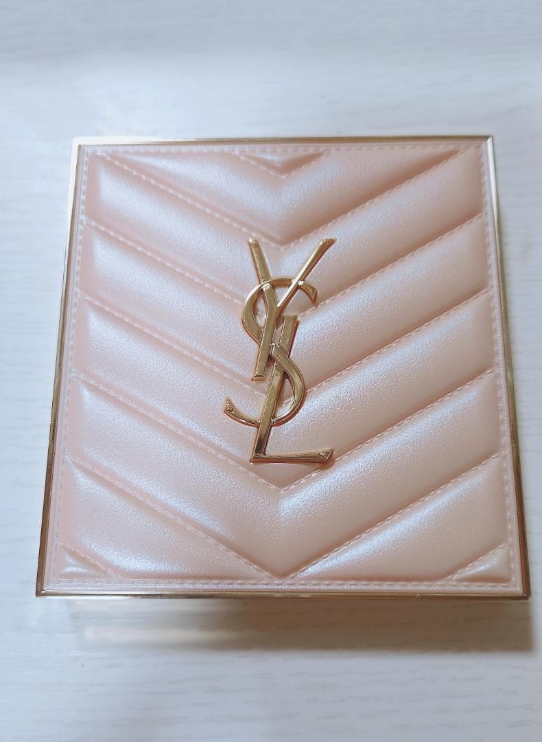 YSL イヴ・サンローラン　クチュールフェイスパレット