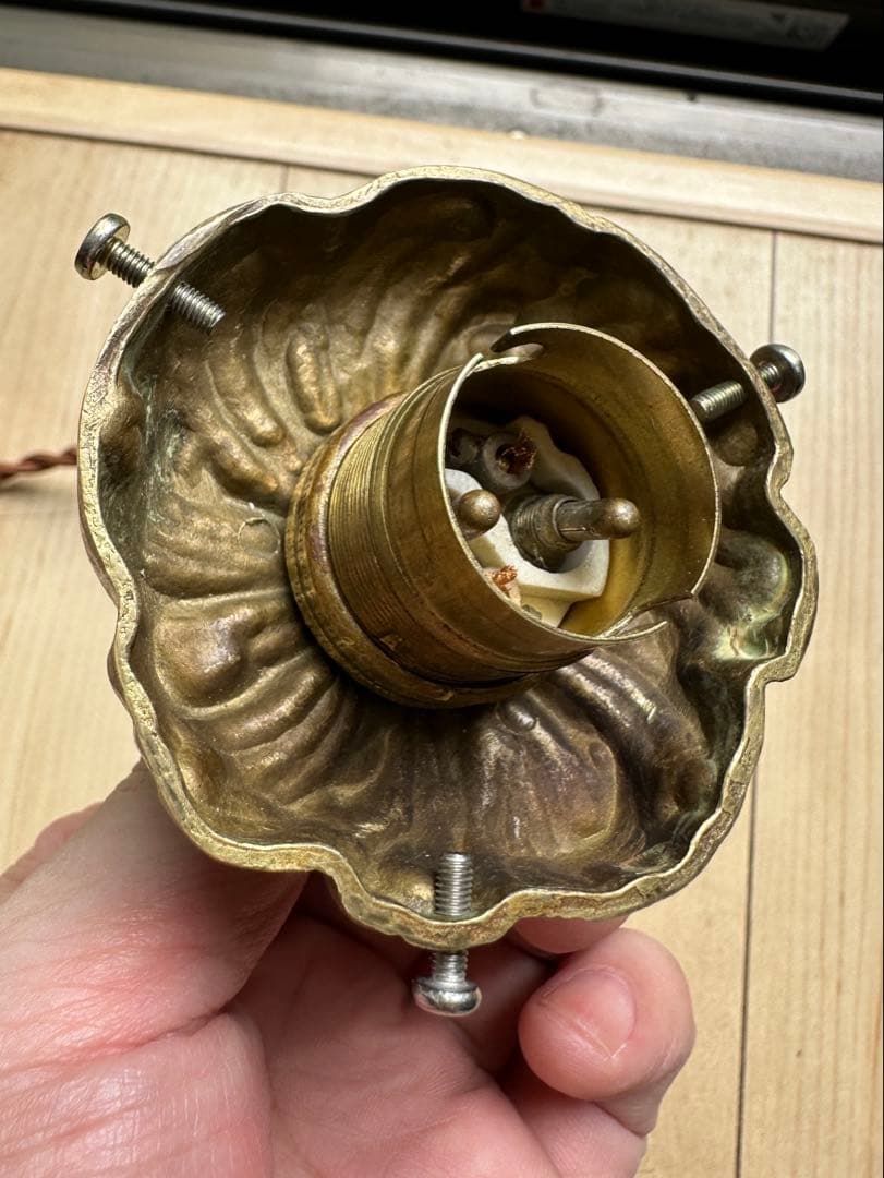 1920年代 フランス アンティーク アプリカシオン 可愛い薔薇のアトリエランプ