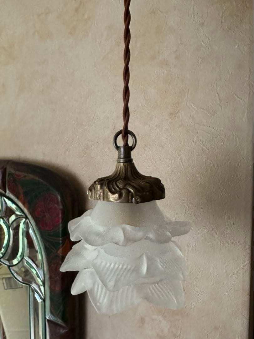 1920年代 フランス アンティーク アプリカシオン 可愛い薔薇のアトリエランプ