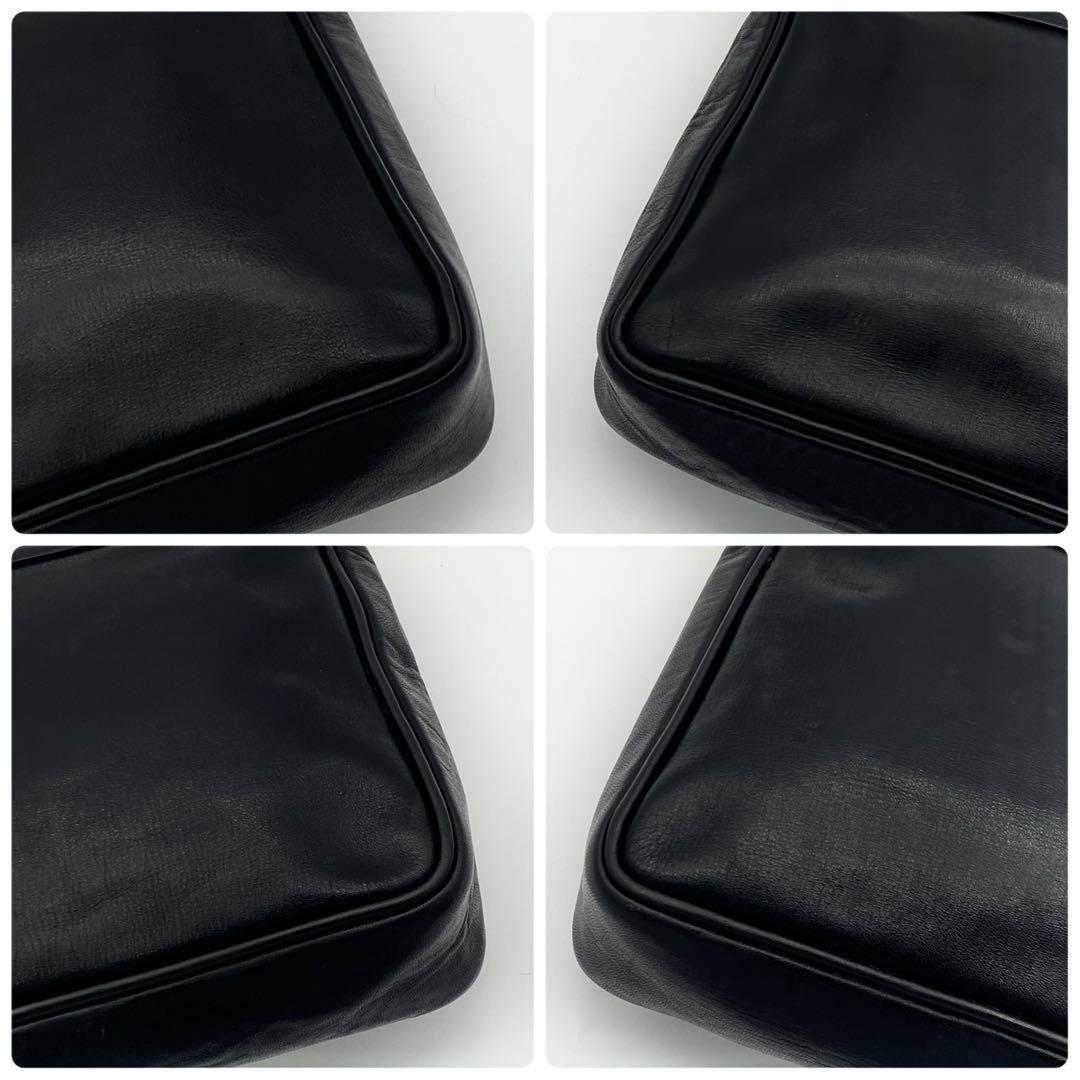 GUCCI ワンショルダーバッグ　シェリーライン　ブラック　レザー　ゴールド金具