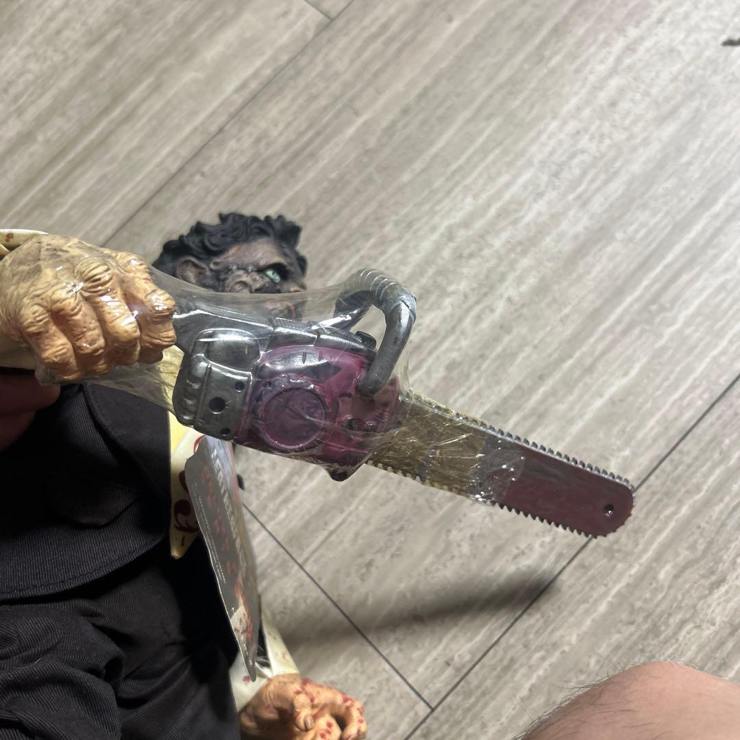 悪魔のいけにえ　レザーフェイス　フィギア　未使用