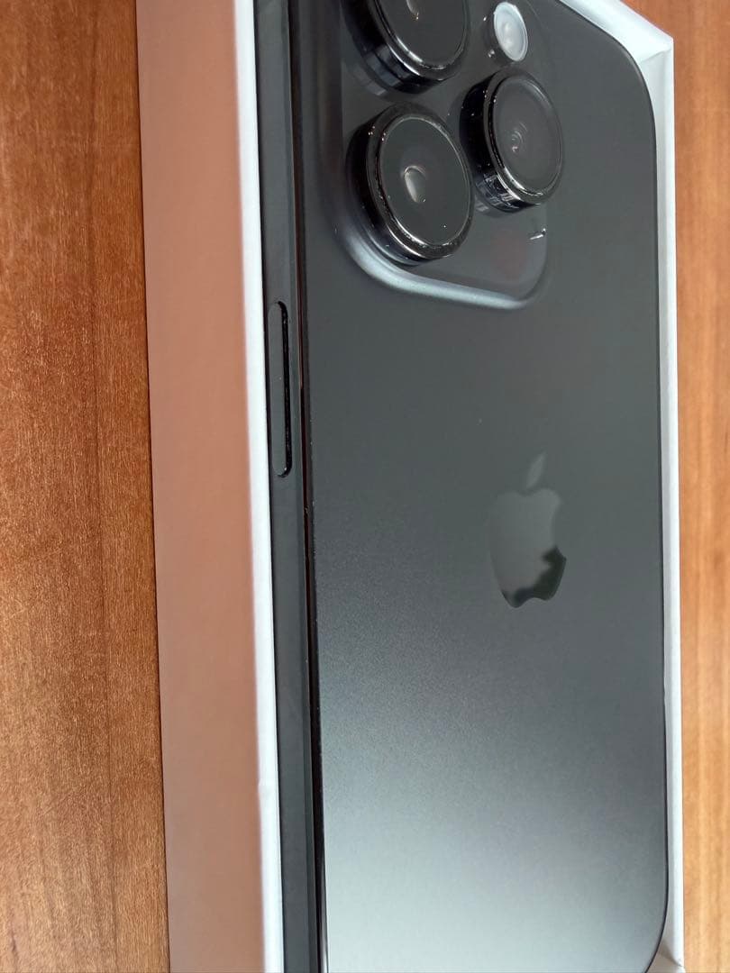 【8,000円値下げ】iPhone14 Pro 512GB スペースブラック