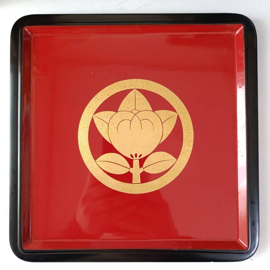 特注 高級 輪島塗 本堅地 三段重 松竹梅沈金 蓋裏家紋入 漆器