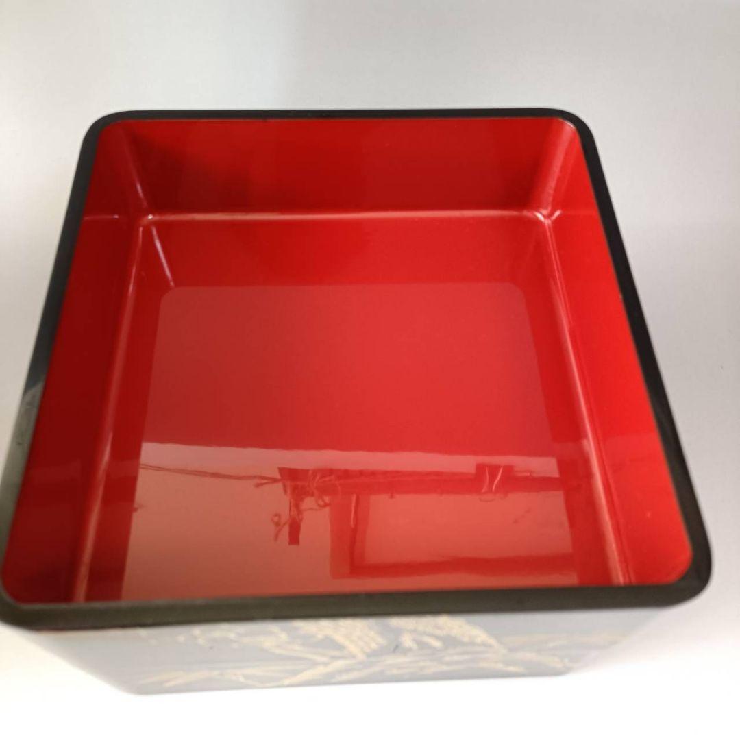 特注 高級 輪島塗 本堅地 三段重 松竹梅沈金 蓋裏家紋入 漆器