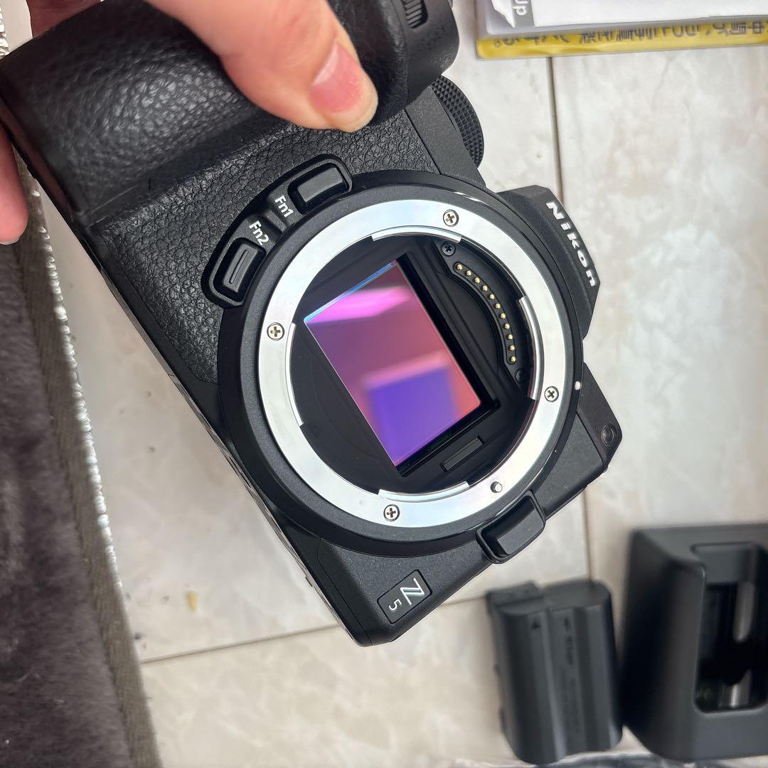 【極美品】ショット4759 Nikon Z 5 ミラーレス一眼 本体