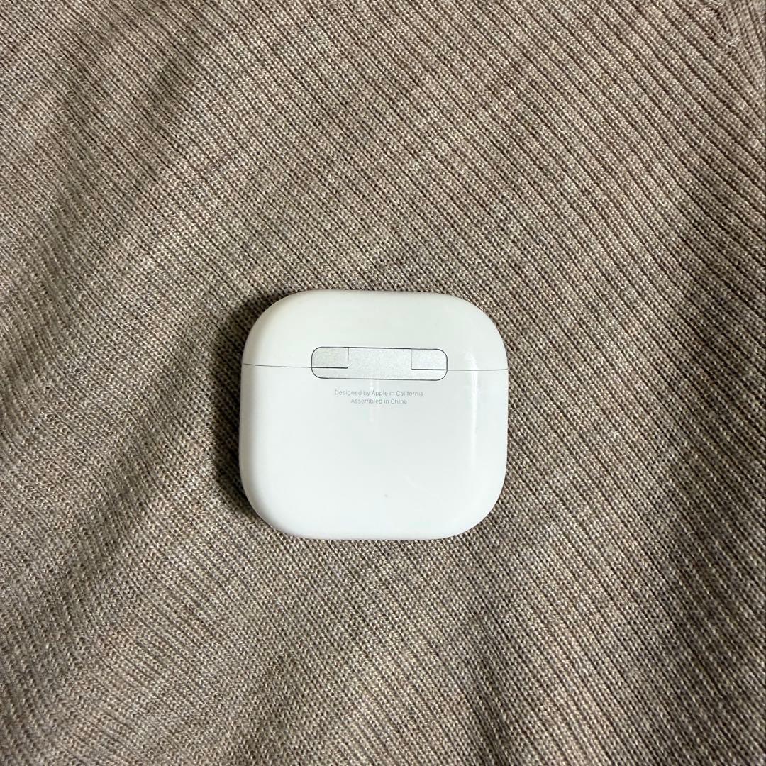 AirPods（第4世代）ノイズキャンセリング搭載モデル