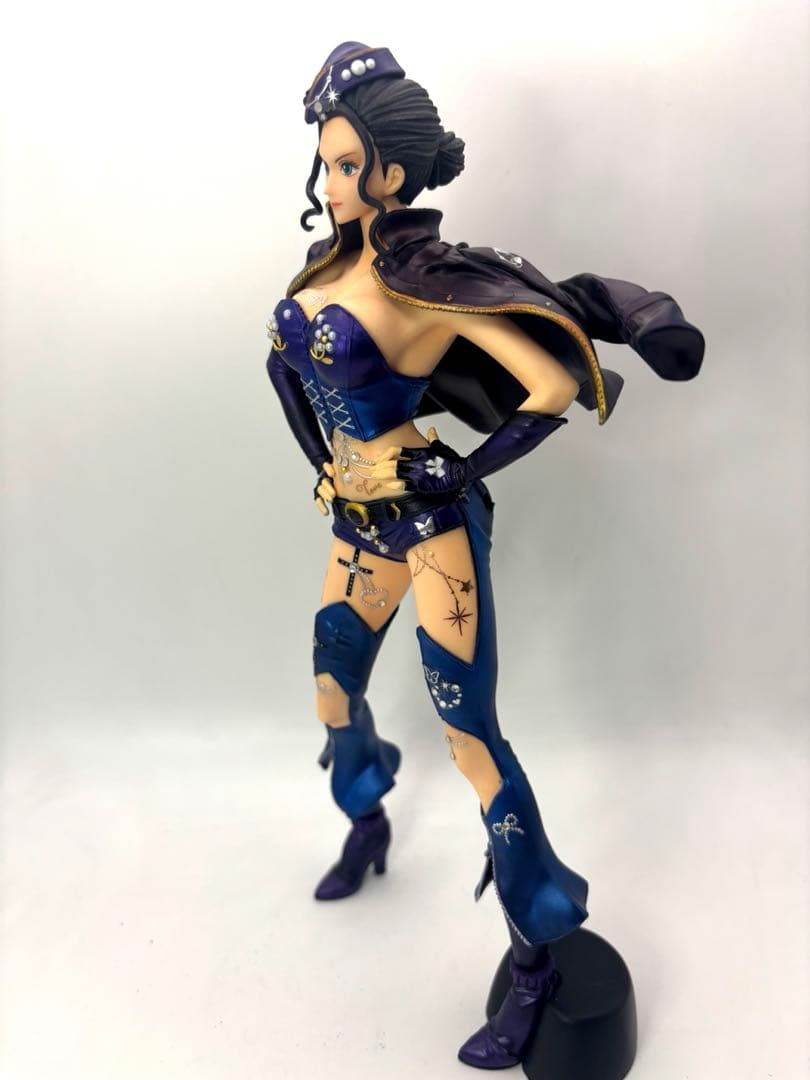 ワンピース　FLAGDIAMONDSHIP ニコロビン フィギュアリペイント