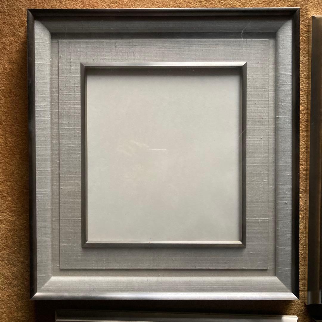 美品　高級アルミ額縁4枚セットサイズ大2枚中2枚