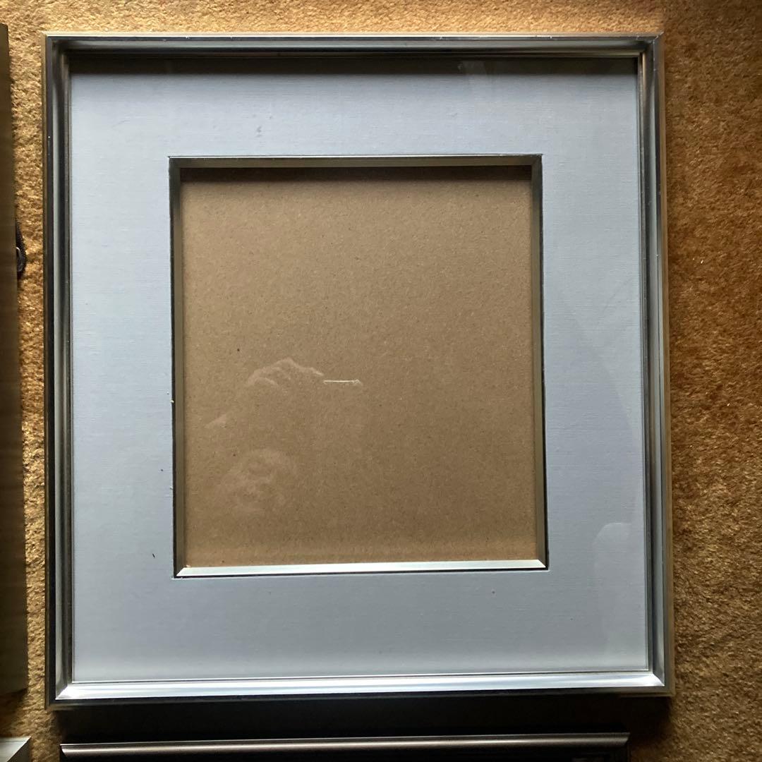 美品　高級アルミ額縁4枚セットサイズ大2枚中2枚