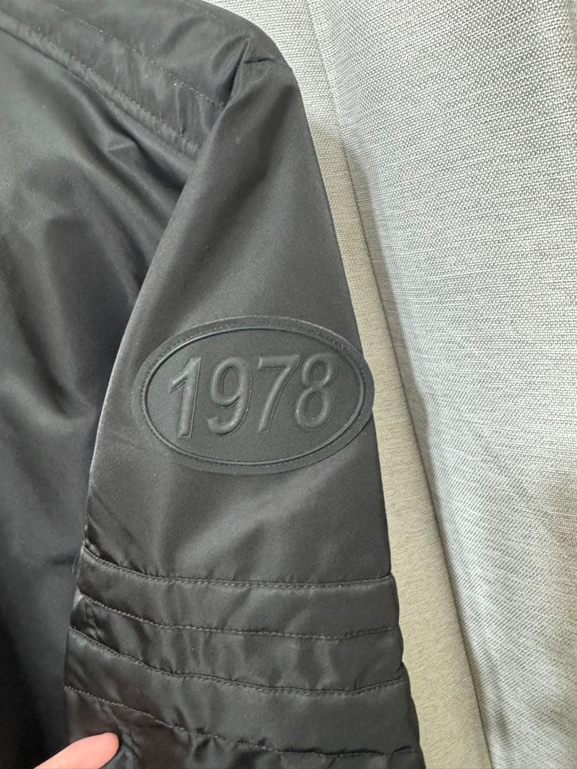 池田エライザ着用モデルDIESEL ブラックジャケット