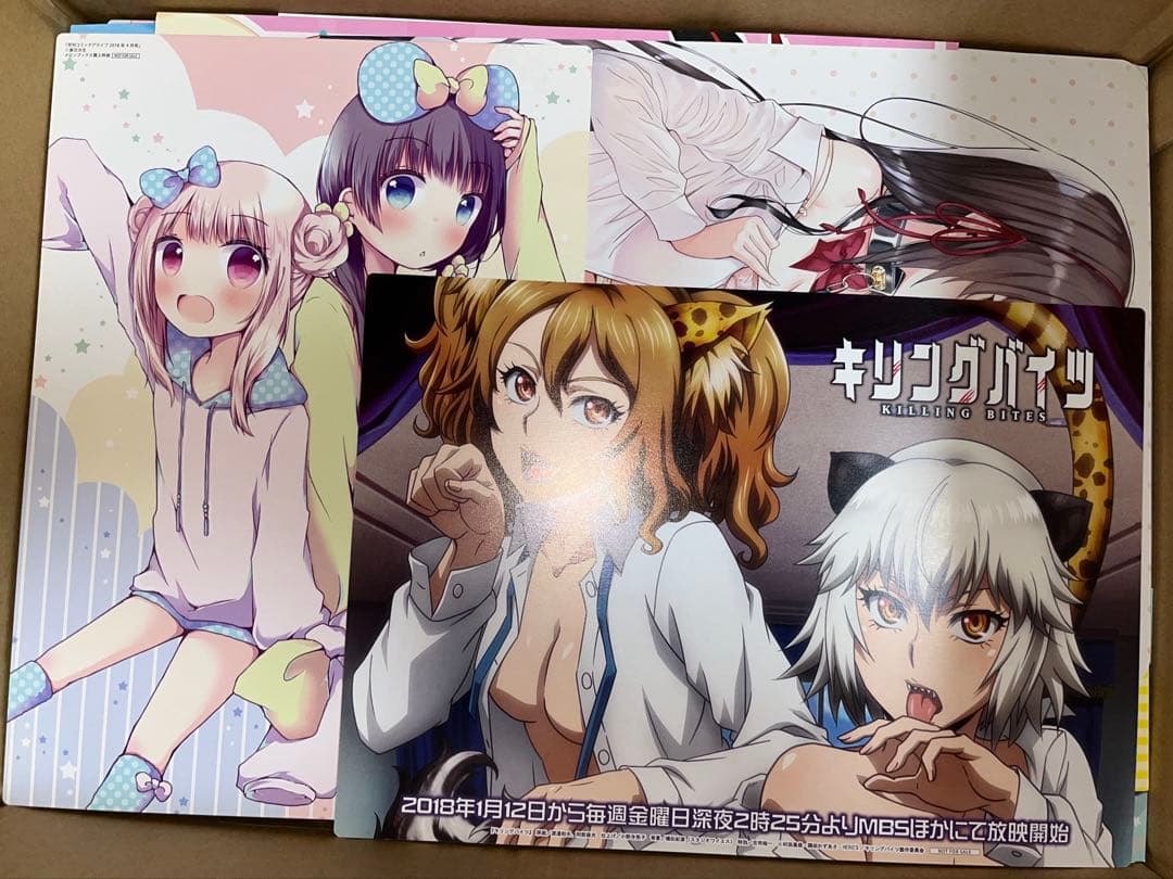 アニメグッズ キャラクターグッズ 紙雑貨 紙類 1350点以上 大量 まとめ売り