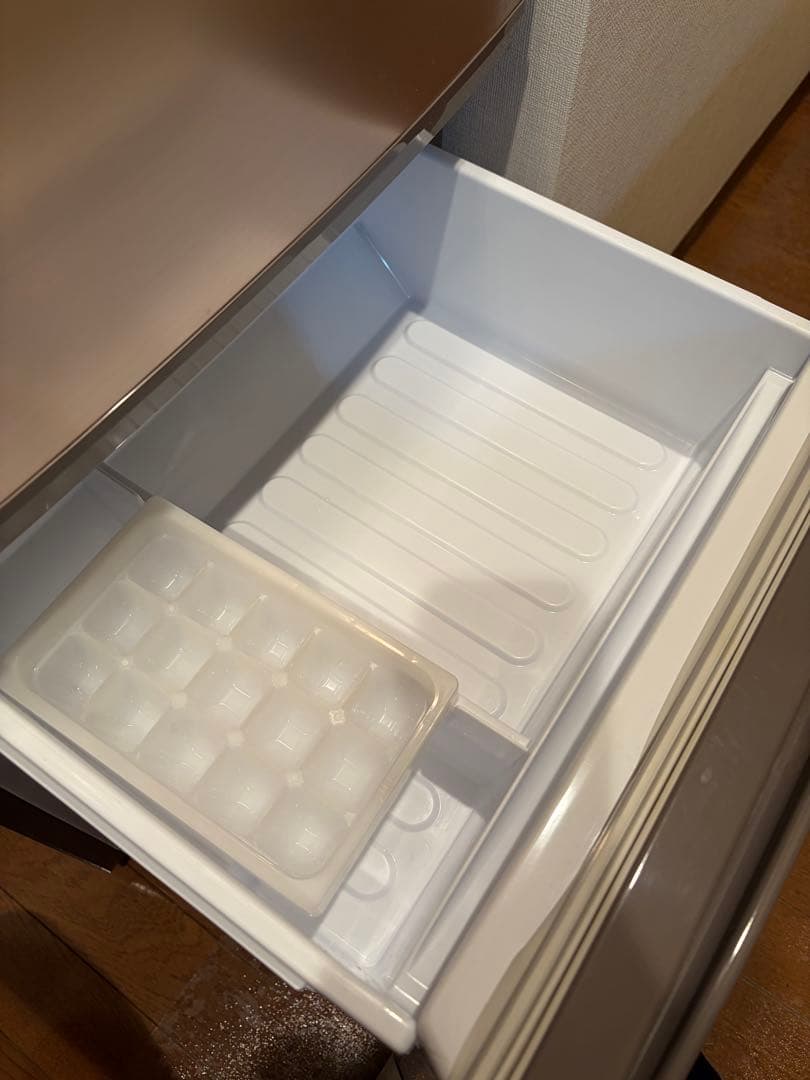 【全国送料込み】SHARP 冷蔵庫 2ドア 137L 両開き SJ-D14E-N