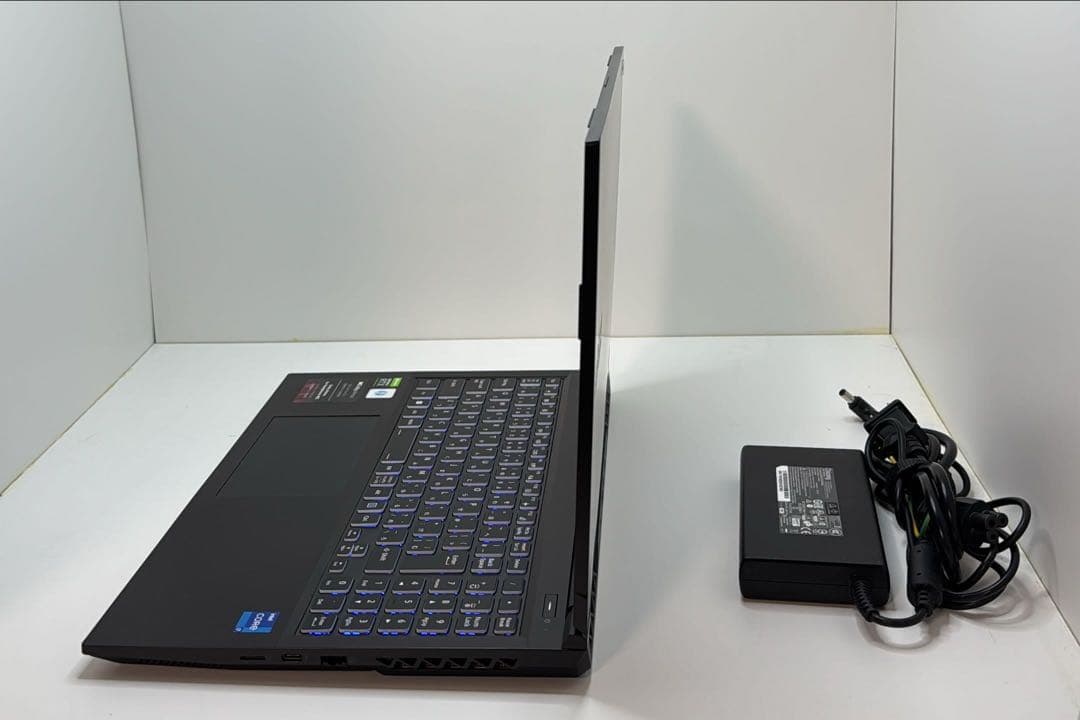 ゲーミングパソコン MouseComputer 22075N-ADLABW11