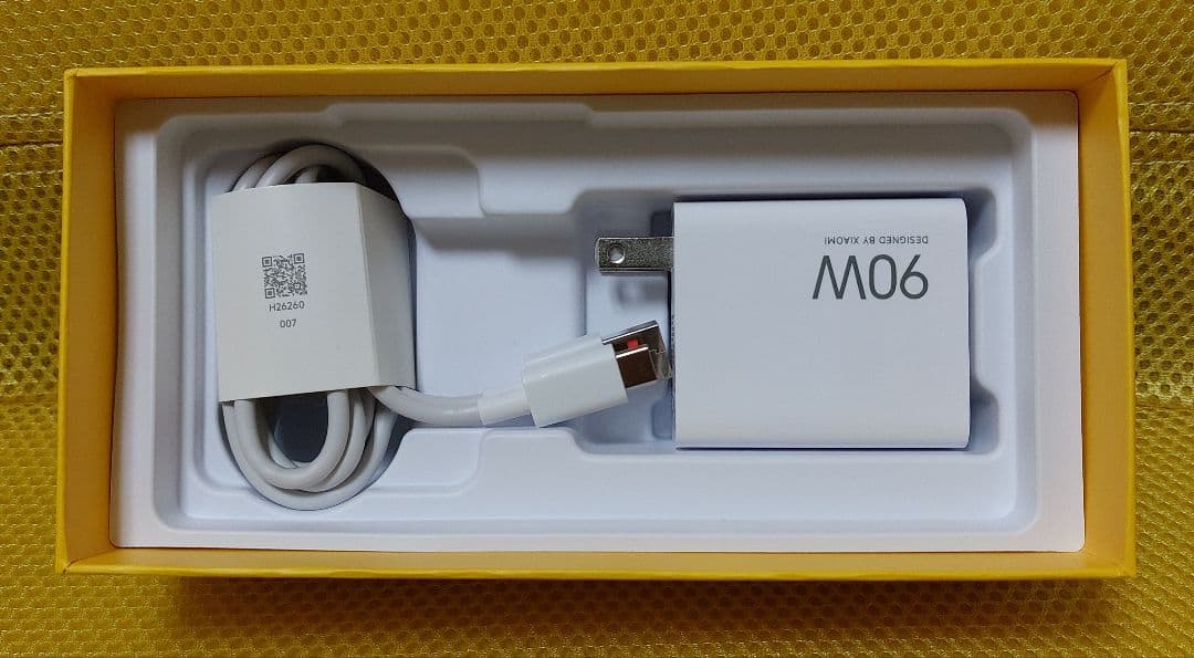 POCO X7 Pro 本体 ケース付き