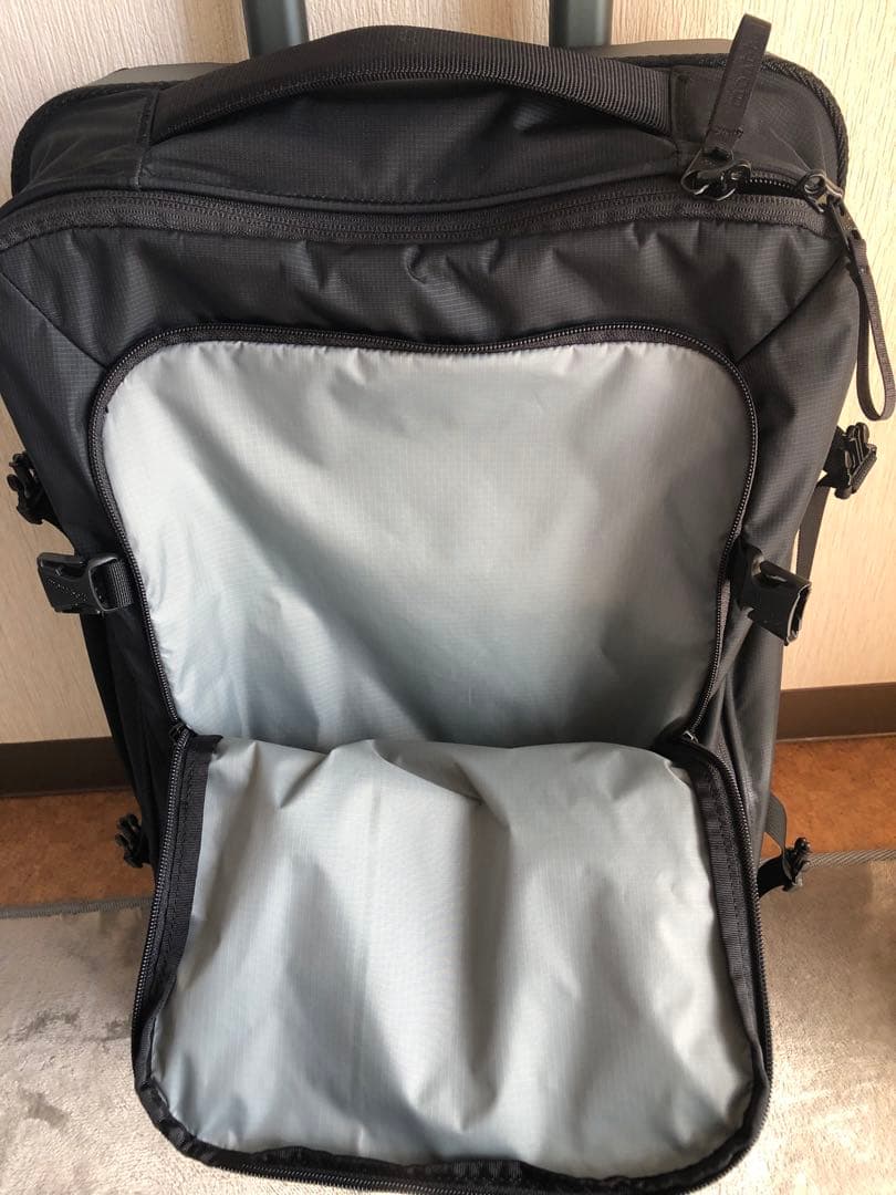 モンベル★キャリーケース★スーツケース★旅行★キャンプ★40L