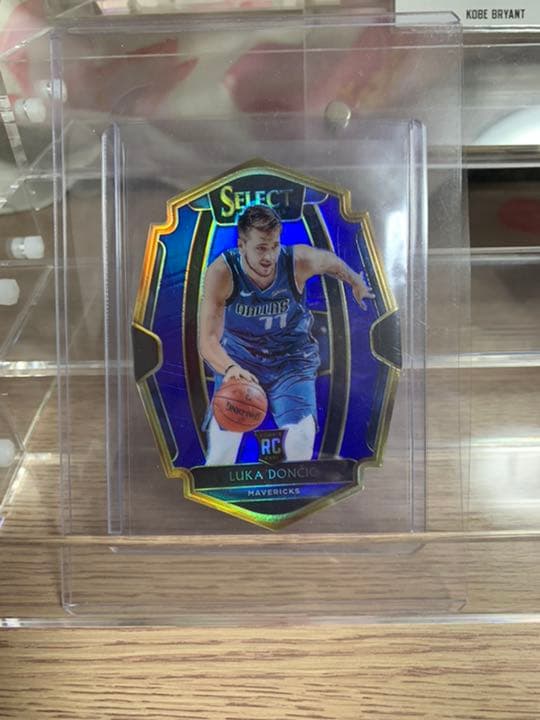 その他 NBA LUKA DONCIC RC Die Cut Blue Prizm