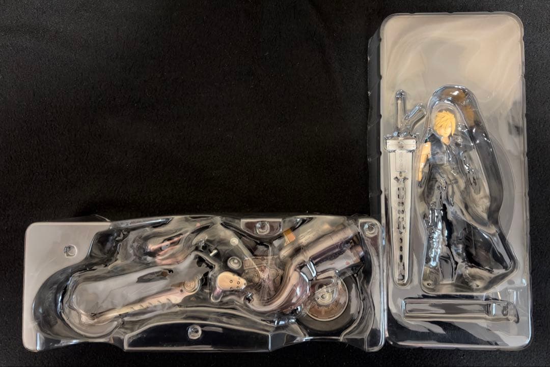 【12/8までの出品】ファイナルファンタジーⅦ アドベントチルドレン 限定BOX