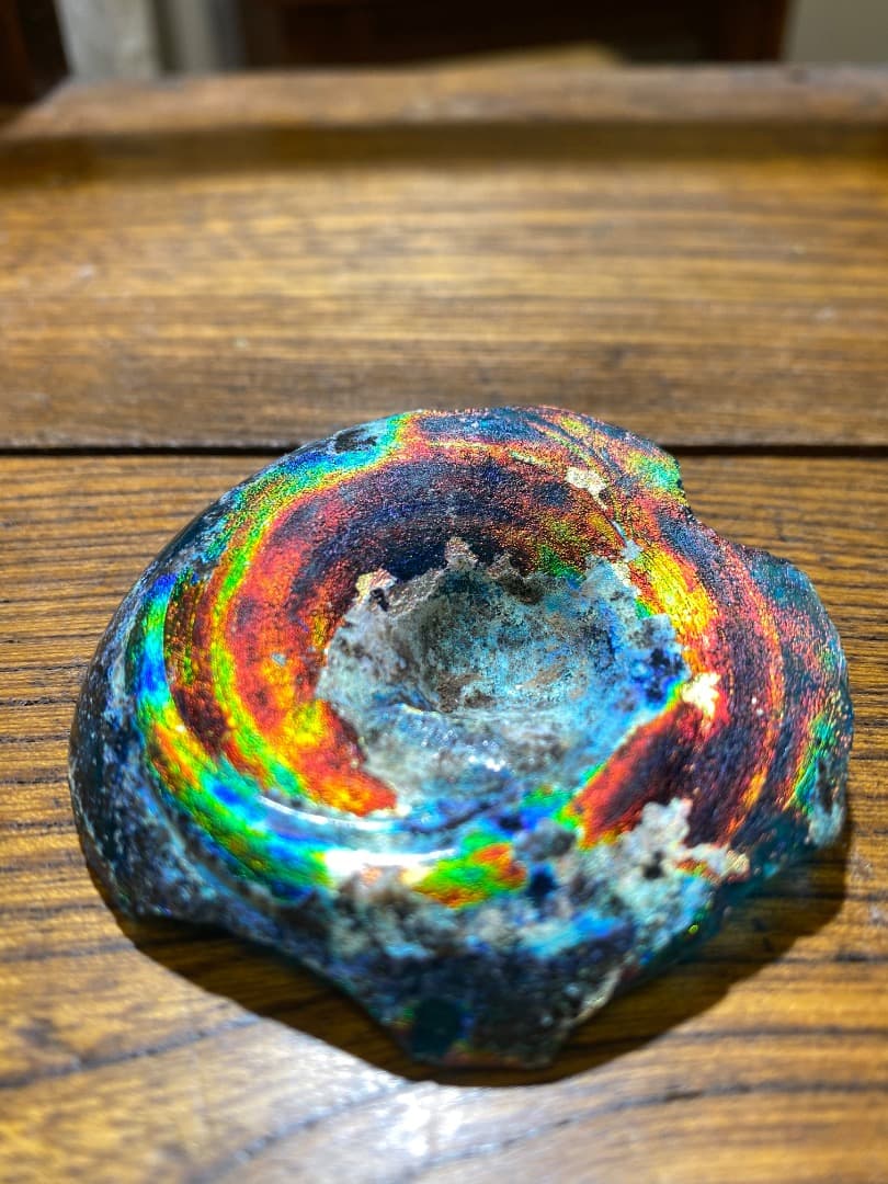 迫力のある銀化のローマングラス破片