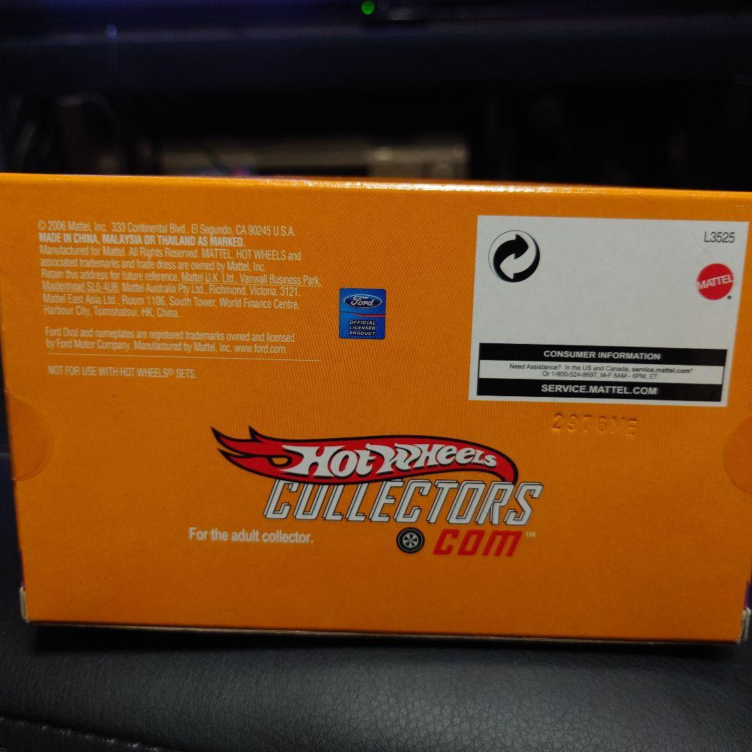 ミニカー hotwheels 2006 Bone Shaker Express